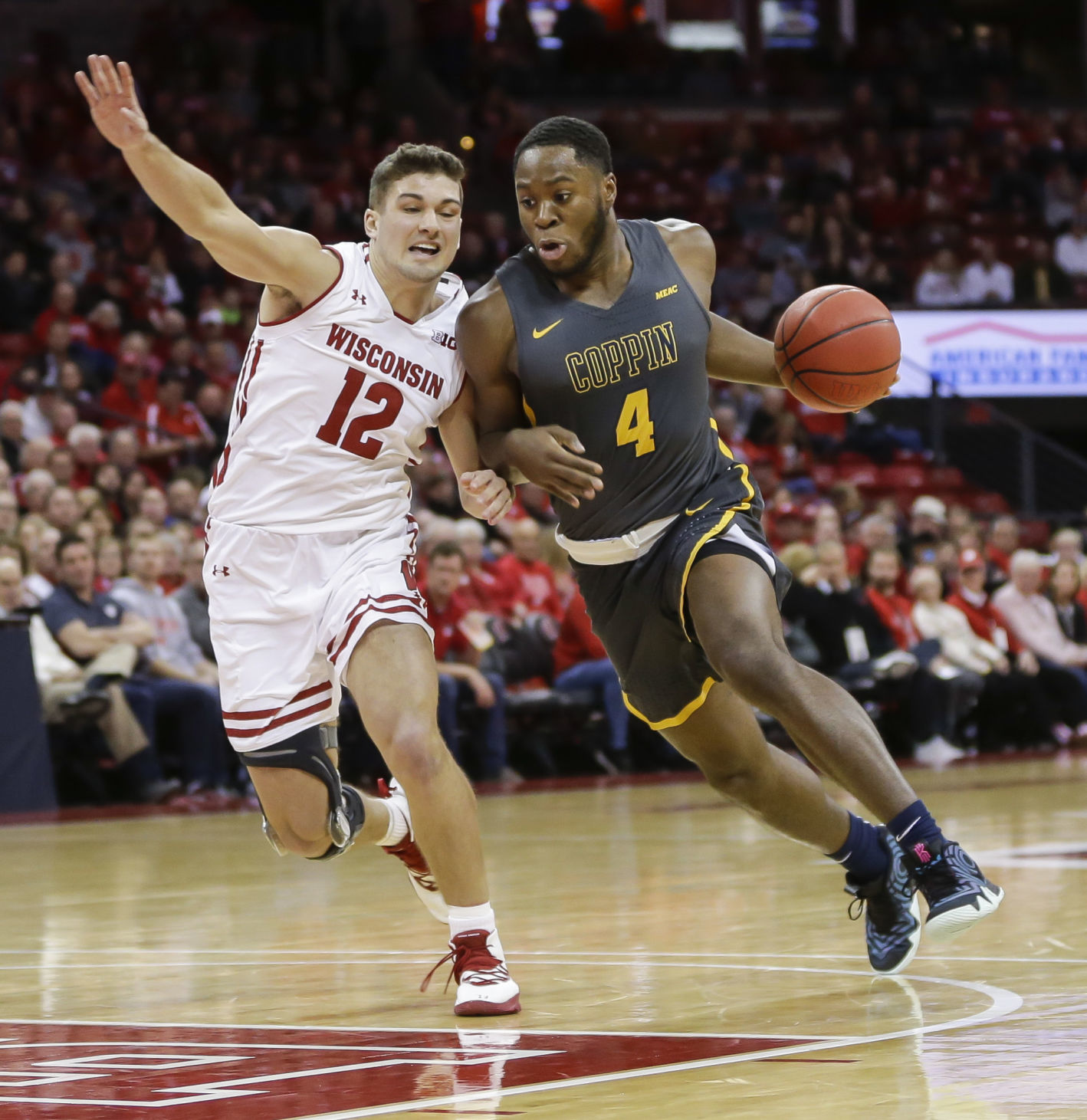 Badgers 85, Eagles 63